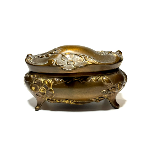 Brainard & Wilson B&W Antique Footed Brass Hinged Trinket Box Casket Art Nouveau - Picture 4 of 11